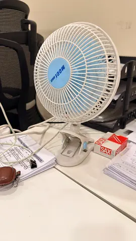 Portable clip-on desk fan (white & blue) - used