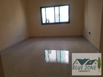 Batchelor big studio available with central ac and gas line