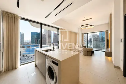 Fully Furnished | Mid Floor | Ready to Move in