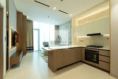 Luxury 1BR Plus Pool | fully furnished | Vacant