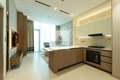 Luxury 1BR Plus Pool | fully furnished | Vacant