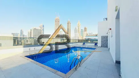 Prime Location luxurious 1BR Apart With All Facilities