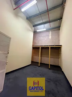 WAREHOUSE AVAILABLE FOR RENT ON MEZZANINE FLOOR