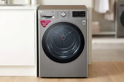 LG ThinQ 9kg Dual Inverter Heat Pump Dryer neat and clean inside and outside excellent working good