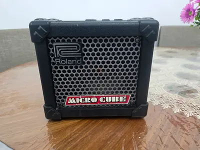 ROLAND MICRO CUBE