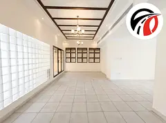 Elegant Villa // Neat & Clean // Away from Flight Path