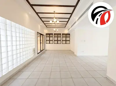 Elegant Villa // Neat & Clean // Away from Flight Path