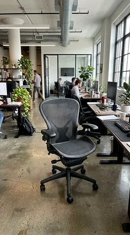 Hermanmiller aeron office chair for sale