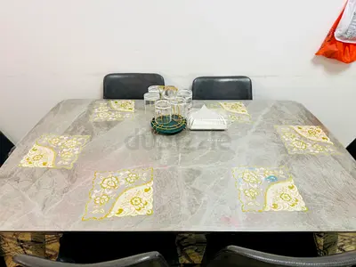 Dinning table