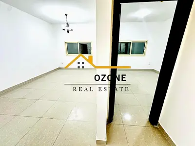 LIKE BRAND NEW APARTMENT ~COVERED PARKING ~FAMILY BUILDING