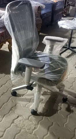 Ergonomic Mesh Office Chair with Adjustable Armrests - brand New