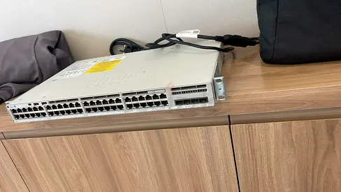 Cisco Switch 9200L 48 port poe+ with 4*10G uplinks