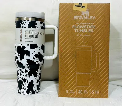 Stanley Quencher H2.0 FlowState 40oz Tumbler (Cow Print) – Brand New