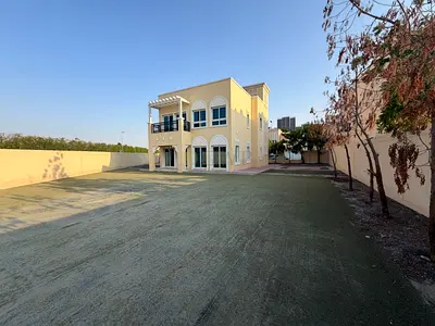 1 Beds Townhouse - District 12 - Available now