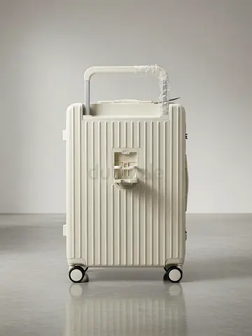 3 pieces White hard-shell carry-on suitcase with 4 wheels