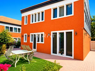 FULLY FURNISHED VILLA WITH PRIVATE GARDEN