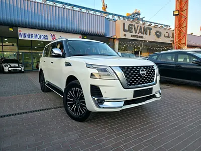 Nissan Patrol 2022 SE Platinum V6 GCC Specs Original Paint Accident Free Very Well Maintained