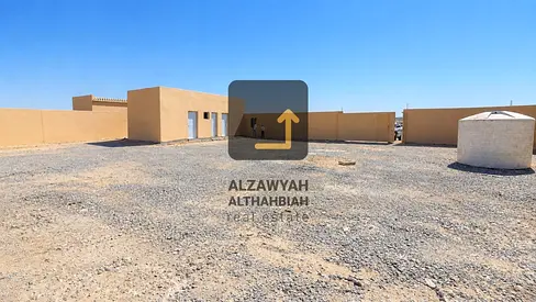 حوطة للإيجار في الصجعة | 10,000 قدم مربع | بالقرب من ميناء الشارقة الجاف