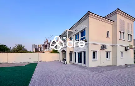 2 BR + Maid | Corner | Big Plot | VOT