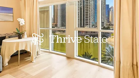 Lake View | Fully Upgraded | Prime Location