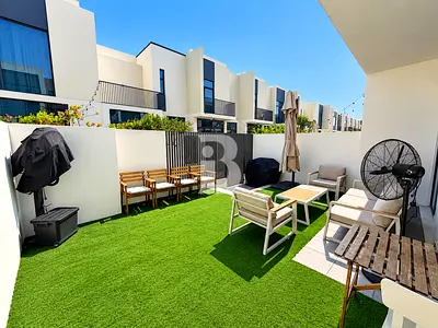 Prime Location | Bright | Vacant Soon
