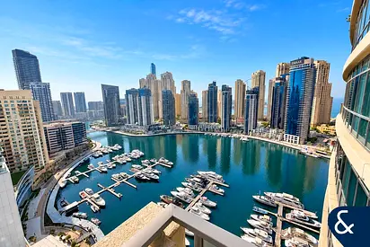 1 + study | Full marina view | Vacant