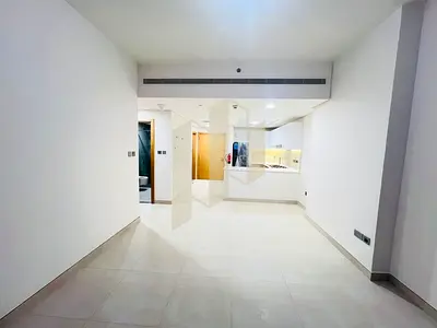 Pool View | Boulevard | With Kitchen Appliances
