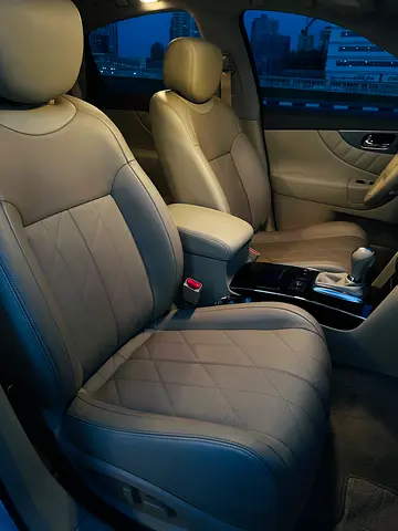 2019 Infiniti QX70 缩略图 12