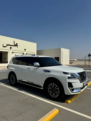Nissan Patrol LE Platinum 2024 GCC Specs