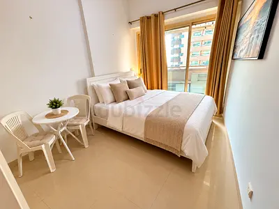 Master bedroom, Next to DMCC metro and tram, 0% commission, Females only | Dubai Marina | AED 4999