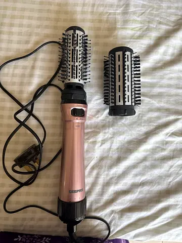 Rotating Hot Air Brush Hair Styler with Two Detachable Heads - Rarely Used