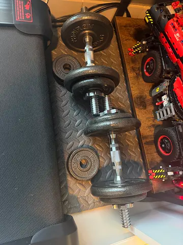 Dumbbell set