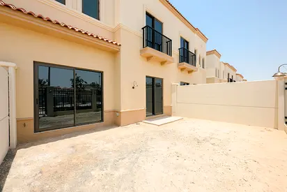 Brand New l Kitchen Appliances Included l Ready