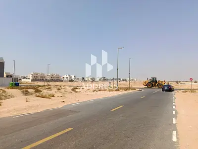 أرض للبيع في الحوشي الشارقة على شارع 24 واسع بسعر مميز