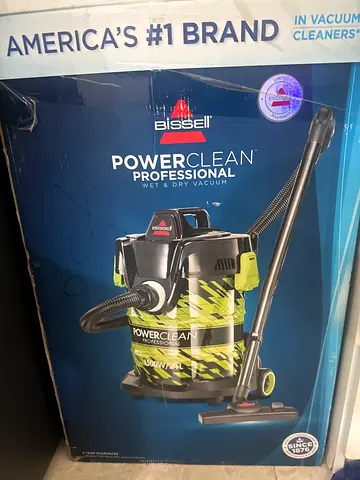 Bissell PowerClean Professional Wet & Dry Vacuum - Almost New, in Box