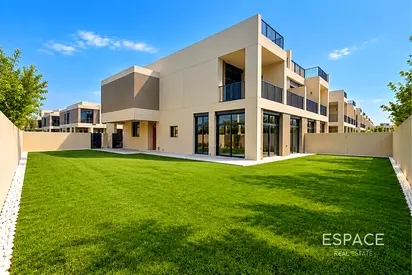 Corner Unit | Huge Plot | Close to Beach | 4 Beds