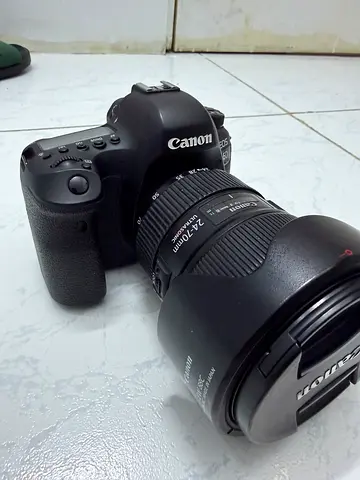 Canon 6D Mark 2 Camera