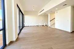 3 BED DUPLEX | VACANT | POOL VIEW