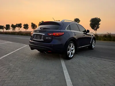 صورة مصغرة 11 لـ 2020 Infiniti QX70