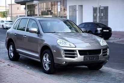 Porsche Cayenne 2009 Standard GCC Specs