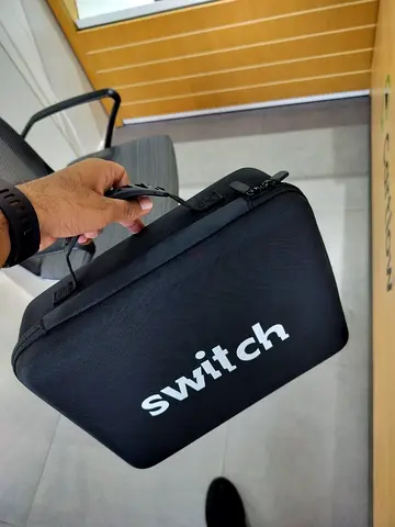 Nintendo Switch carrying case - Hard shell, stock clearance market price 110 AED