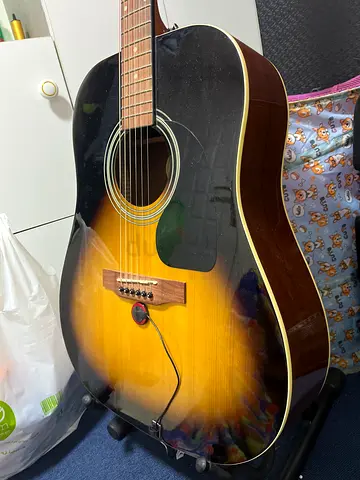 Epiphone guitar in good condition with guitar stand