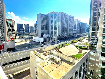 Modern 1BR | Prime Location | Excellent Value