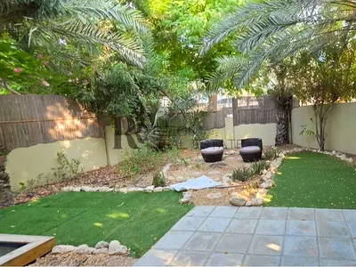 VACANT SINGLE ROW 4BR VILLA READY TO MOVE