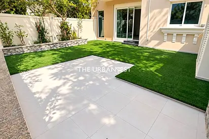 Available Now | Spacious 4 Bed Townhouse