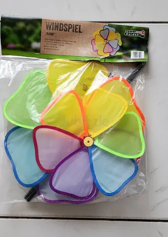 New Multicolor Garden Wind Spinner / Pinwheel
