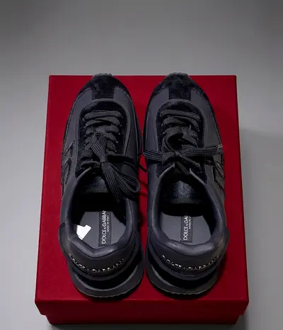 Dolce & Gabbana men's black sneakers - size EU 43