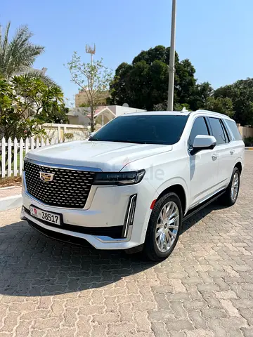 2022 Cadillac Escalade Premium Luxury | GCC Specs | Immaculate Condition