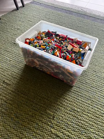 Tub of lego