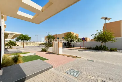 Charming Villa | Single Row | Ready to Move